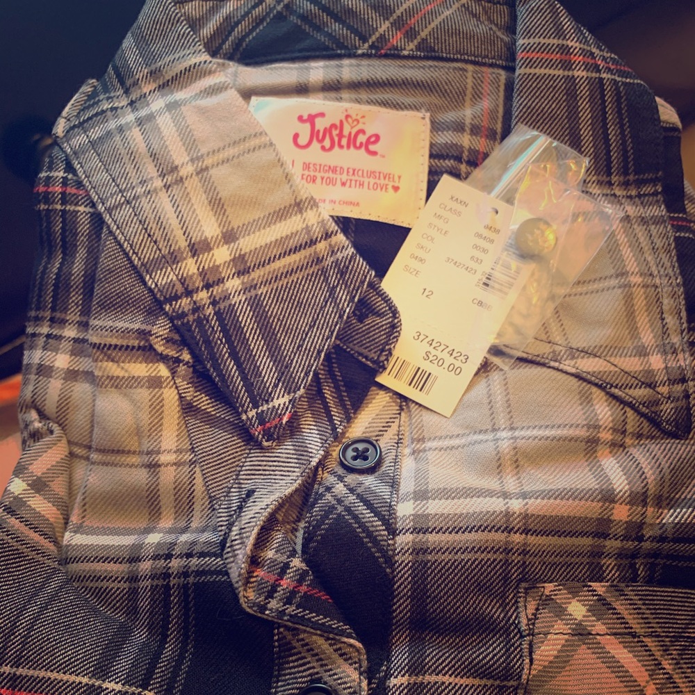 Black checkered plaid button down shirt